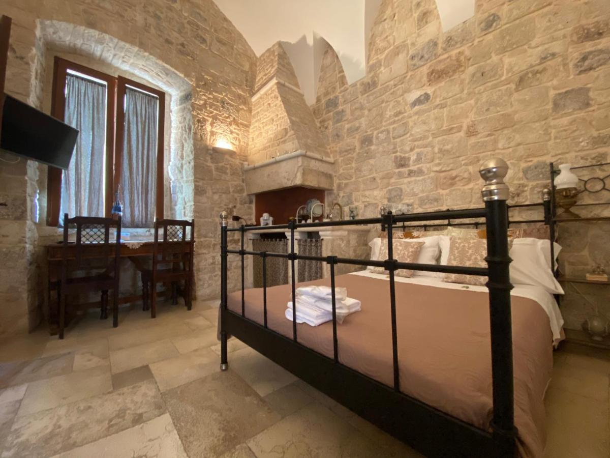 Ferienwohnung Palazzo Morola XIV Century Giovinazzo Exterior foto
