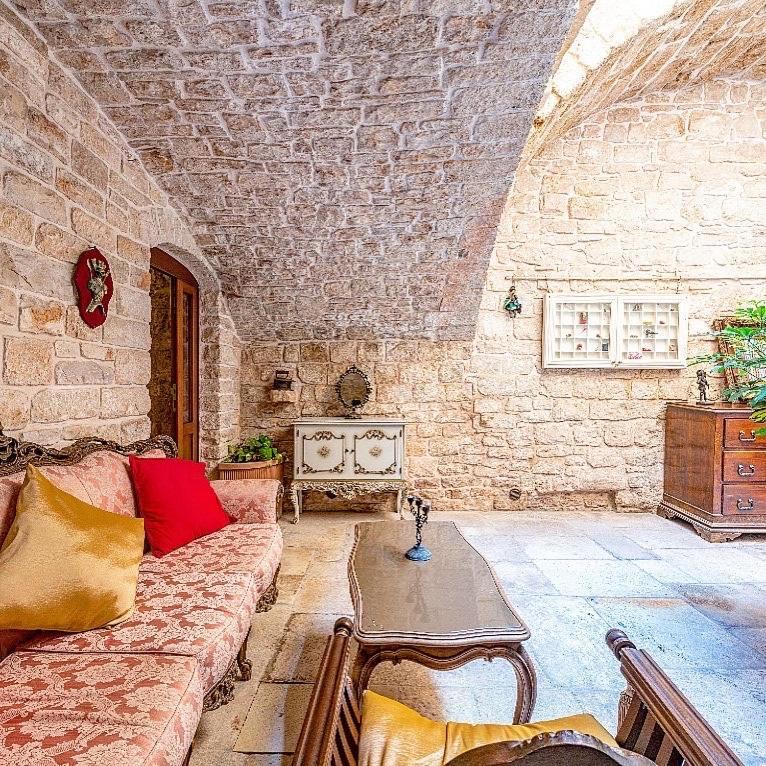 Ferienwohnung Palazzo Morola XIV Century Giovinazzo Exterior foto