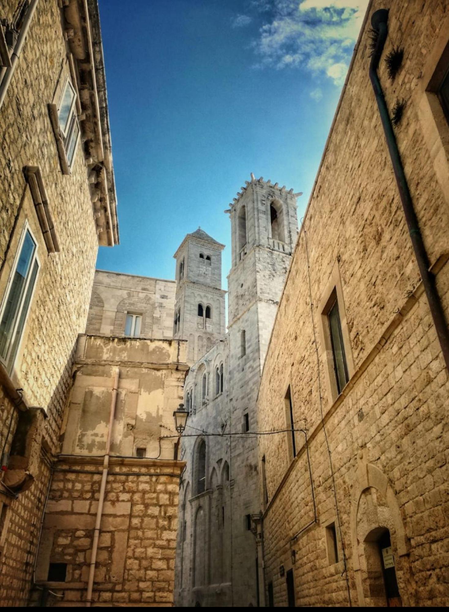 Ferienwohnung Palazzo Morola XIV Century Giovinazzo Exterior foto