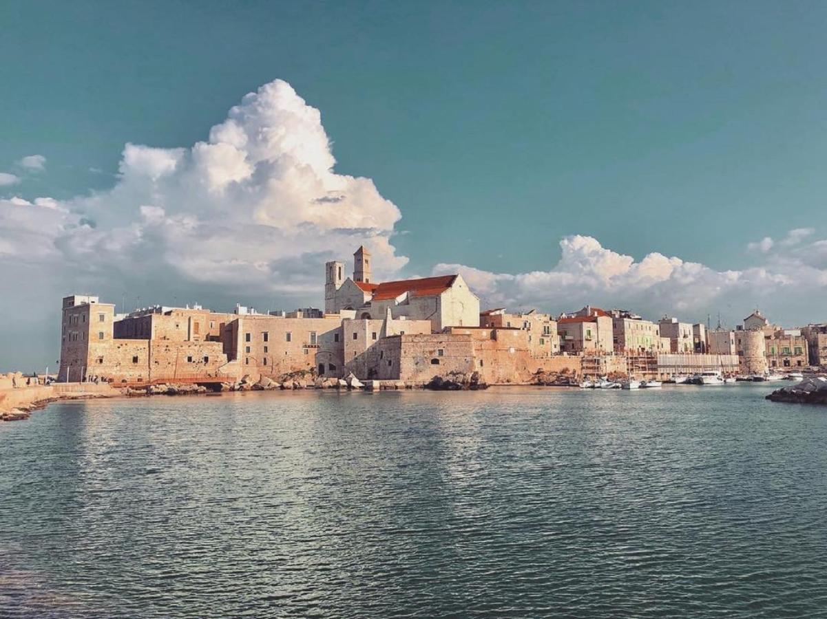Ferienwohnung Palazzo Morola XIV Century Giovinazzo Exterior foto